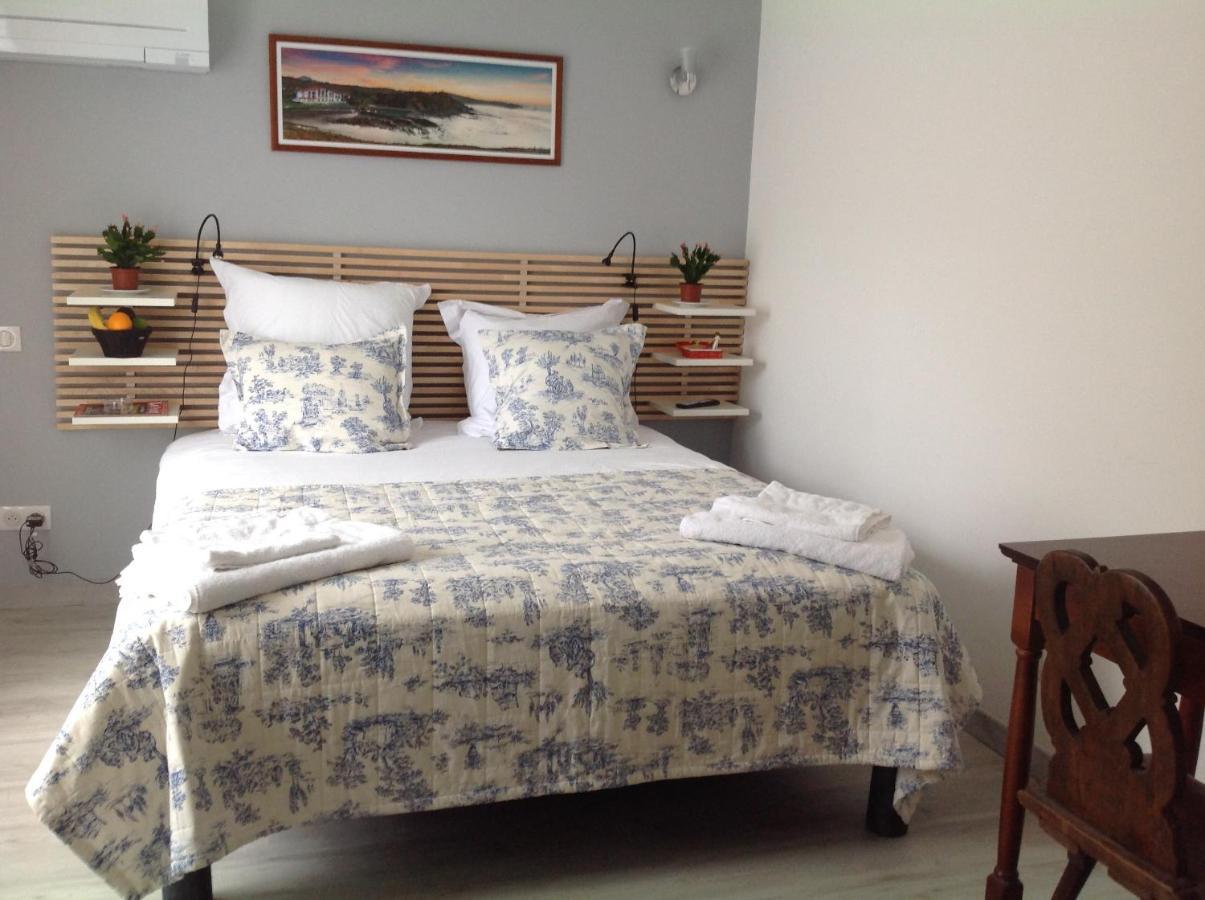 Chambre Double Avec Salle De Bain Privative Hendaye Exterior photo