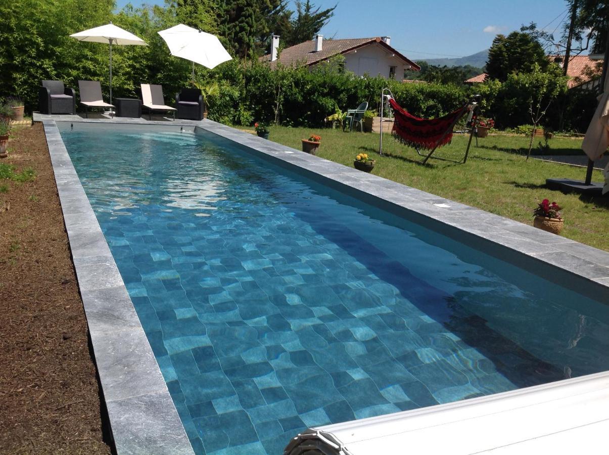 Chambre Double Avec Salle De Bain Privative Hendaye Exterior photo