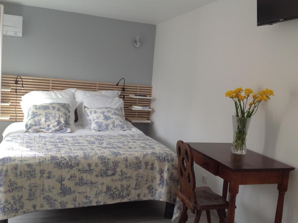 Chambre Double Avec Salle De Bain Privative Hendaye Exterior photo
